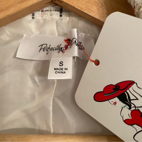 Perfectly Priscilla Crop open  front Jacket Size S - Picture 3 of 11